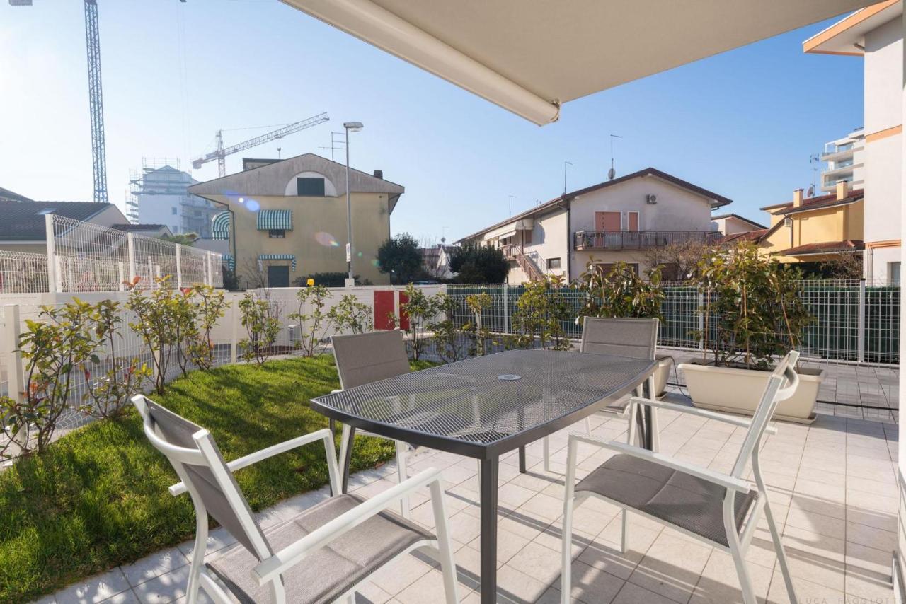 Ferienwohnung Immobiliare Jvl - Vm2 Lido di Jesolo Exterior foto